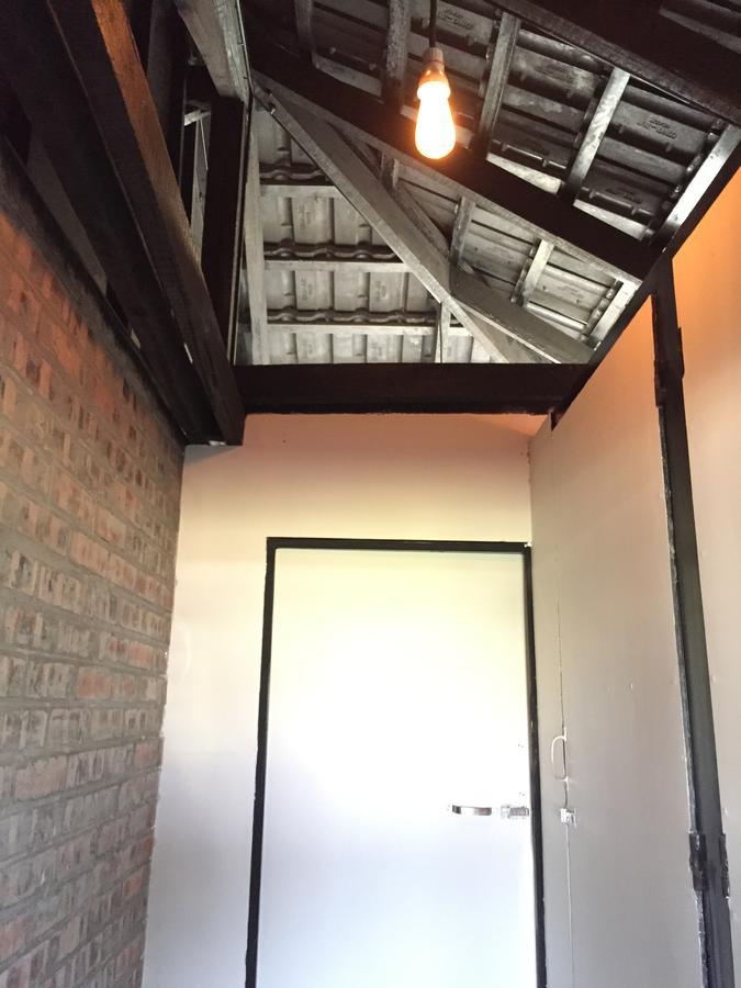 Celia Hostel Mandalay Exterior foto
