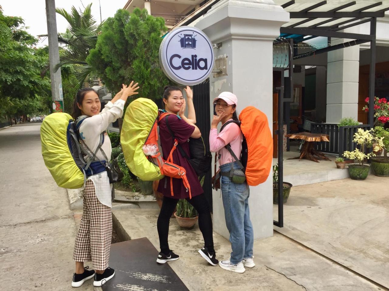 Celia Hostel Mandalay Exterior foto